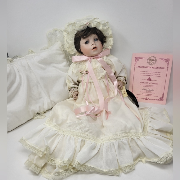 Studio Editions by Dynasty Other - Studio Editions by Dynasty Tricia Porcelain Doll Limited Edition New With COA